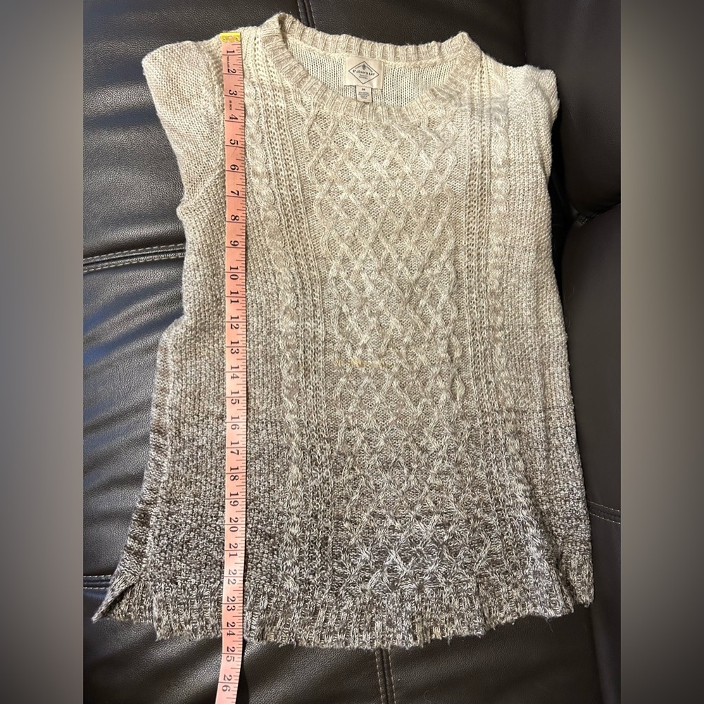 St. John's Bay Ombre Cable‎ Knit Long Sleeve Sweater. Size M - Picture 9 of 9
